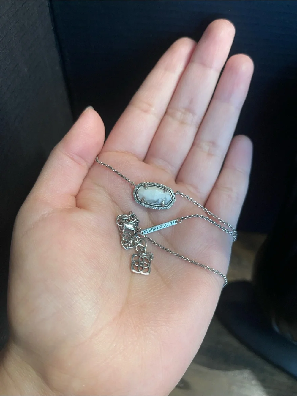 Kendra Scott marble silver tone 16 inch 2 inch extension necklace